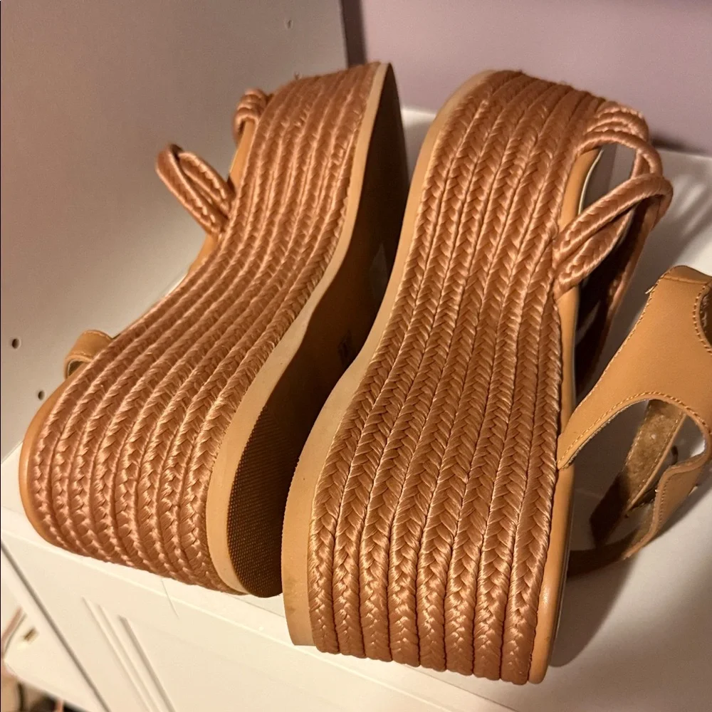 Kelsi Dagger Brown Platform Sandals